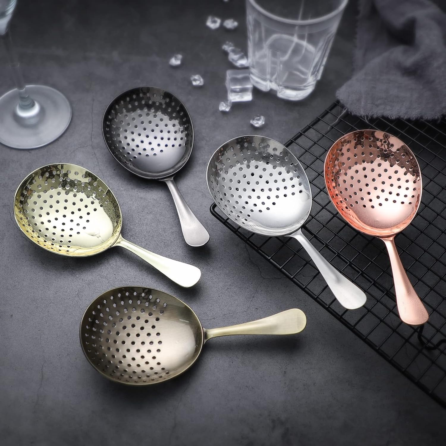 YUHWYI Cocktail Strainer for Drinks