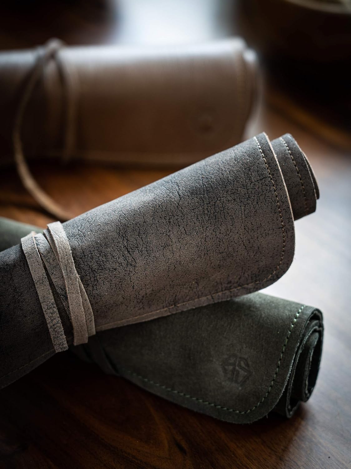 Angus Stoke Knife Roll Bag - 7 Slots for Up to 11 Knives