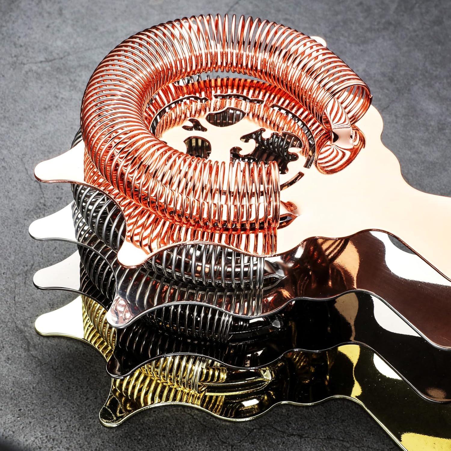 YUHWYI 4-Prong Cocktail Strainer with Devils Head Design 1