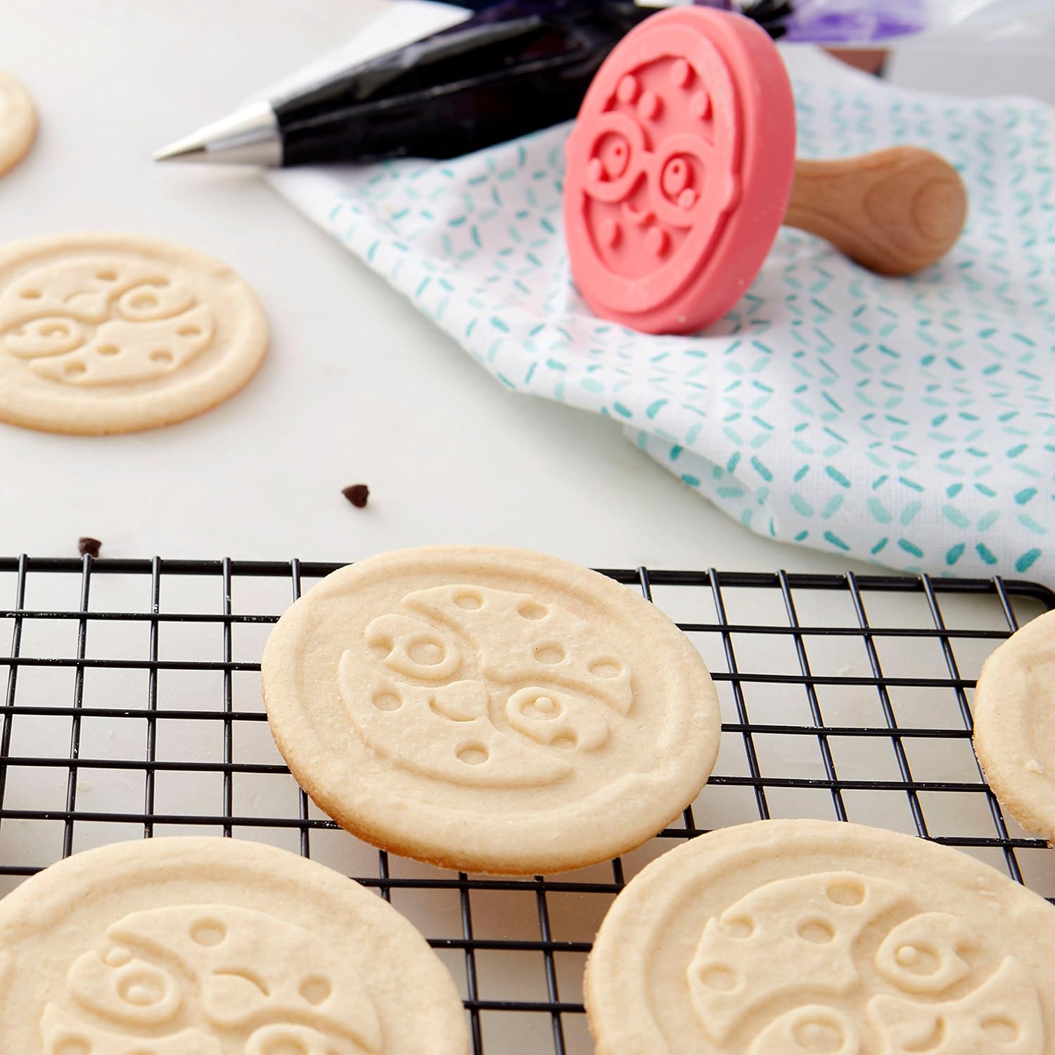 Wilton Rosanna Pansino Crazy for Cookies Set